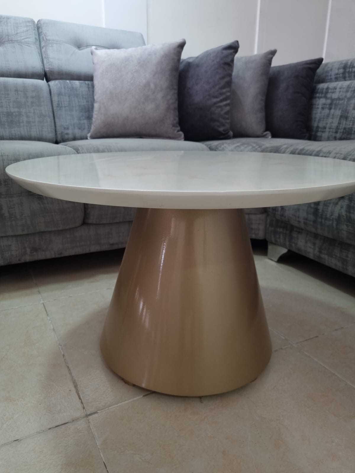 Mesa de Lujo Cono